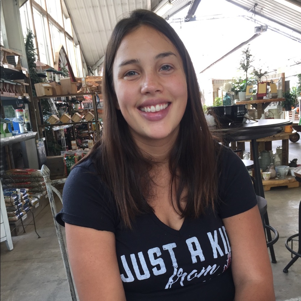 Meet your Posher, Amanda
